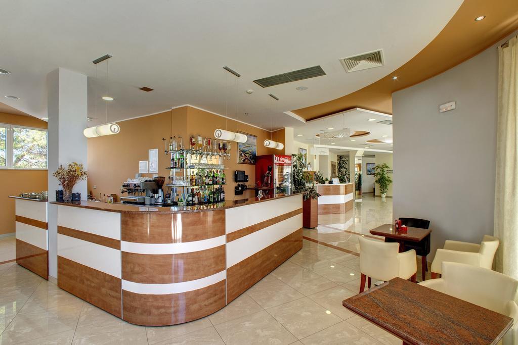 Duje Hotel Vodice