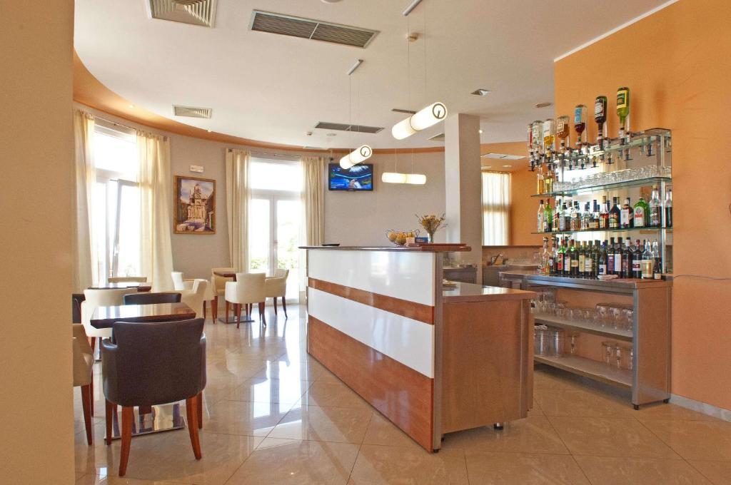 Duje 4* Vodice